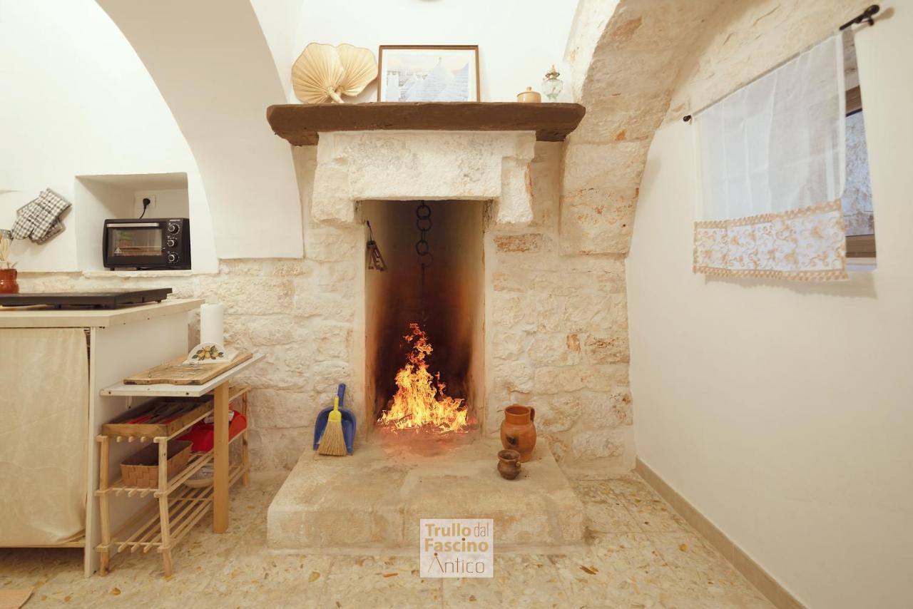 ロコロトンド Trullo Dal Fascino Anticoヴィラ エクステリア 写真